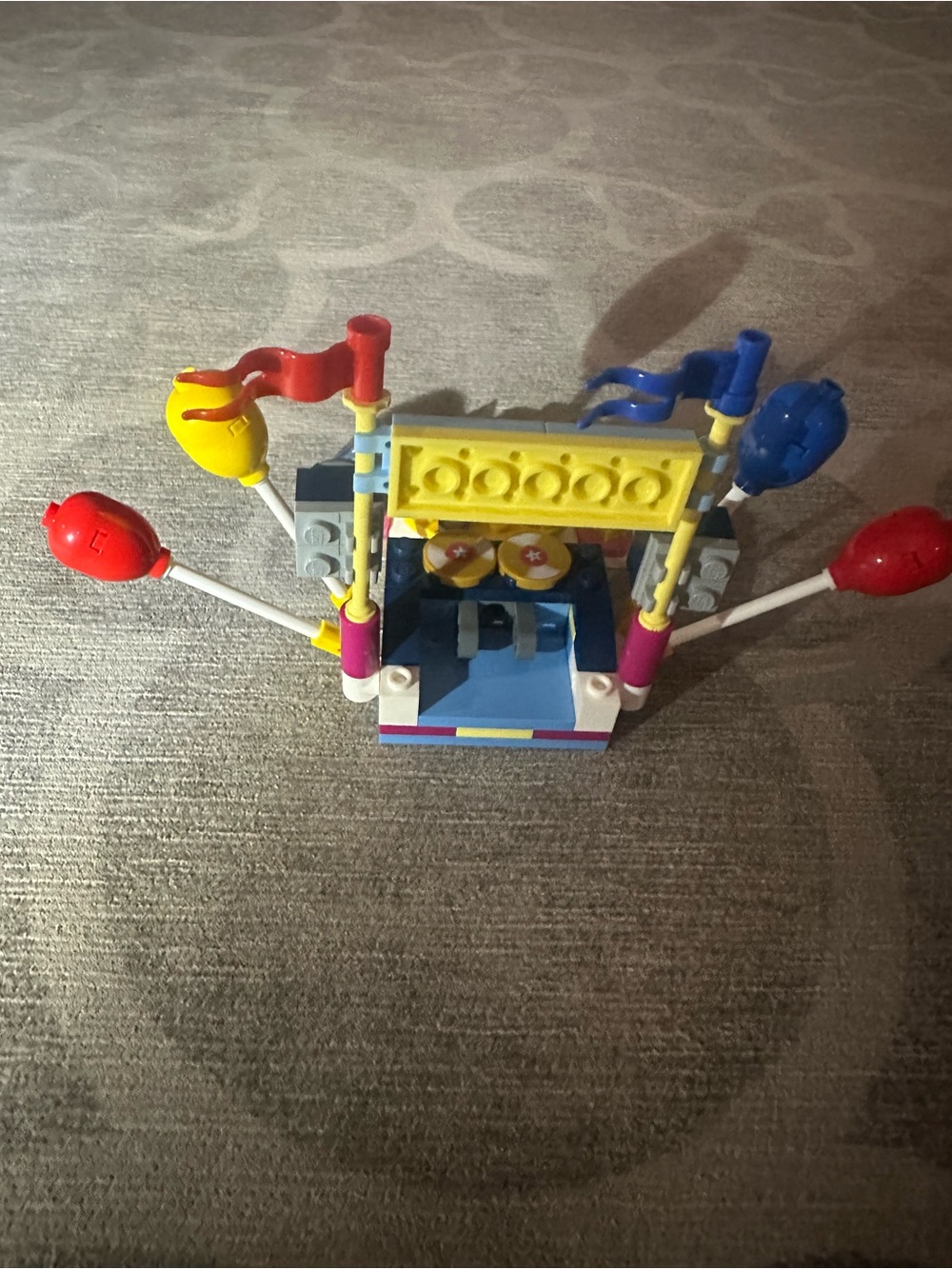 LEGO Unikitty! Party Time 41453 - Picture 8 of 9